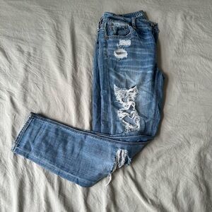 AE high waisted tom girl fit jeans